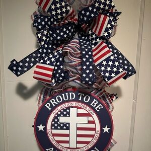 Patriotic Wall Decor with Bow and Sign